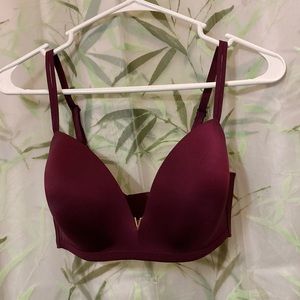 Victoria’s Secret maroon wireless bra